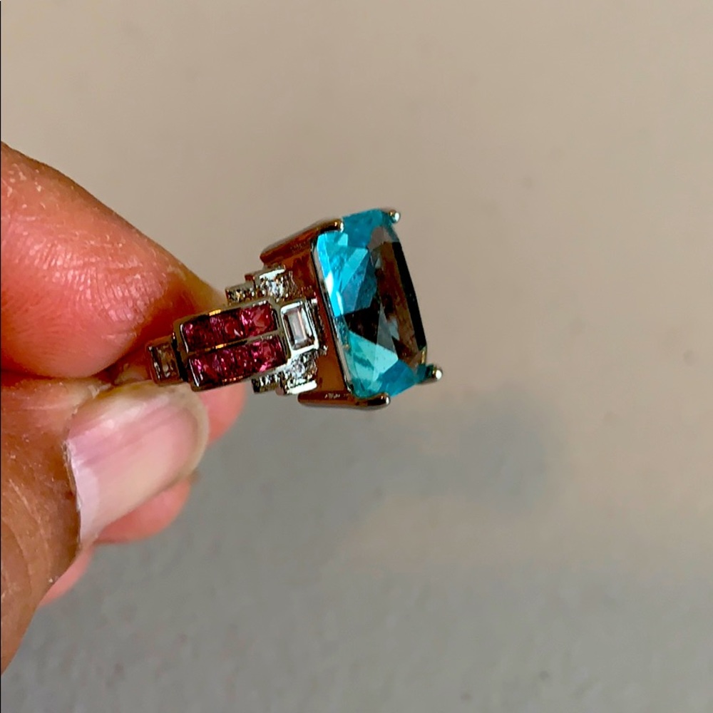 Cocktail ring